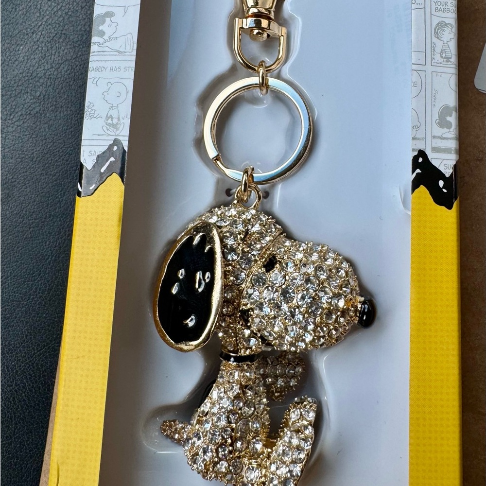 Peanuts Snoopy in Gold Bag Charm Keychain